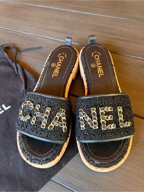 CHANEL Black Tweed Cork Platform Slides with Gold Chain Logo